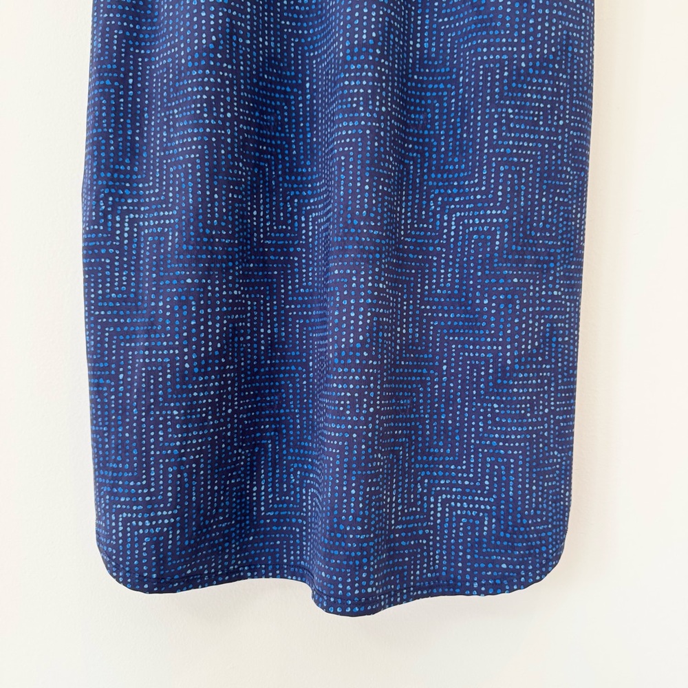 Title Nine “Next” Dress in Blue Abstract Pattern Side Pockets Racerback, Size L - Picture 5 of 10